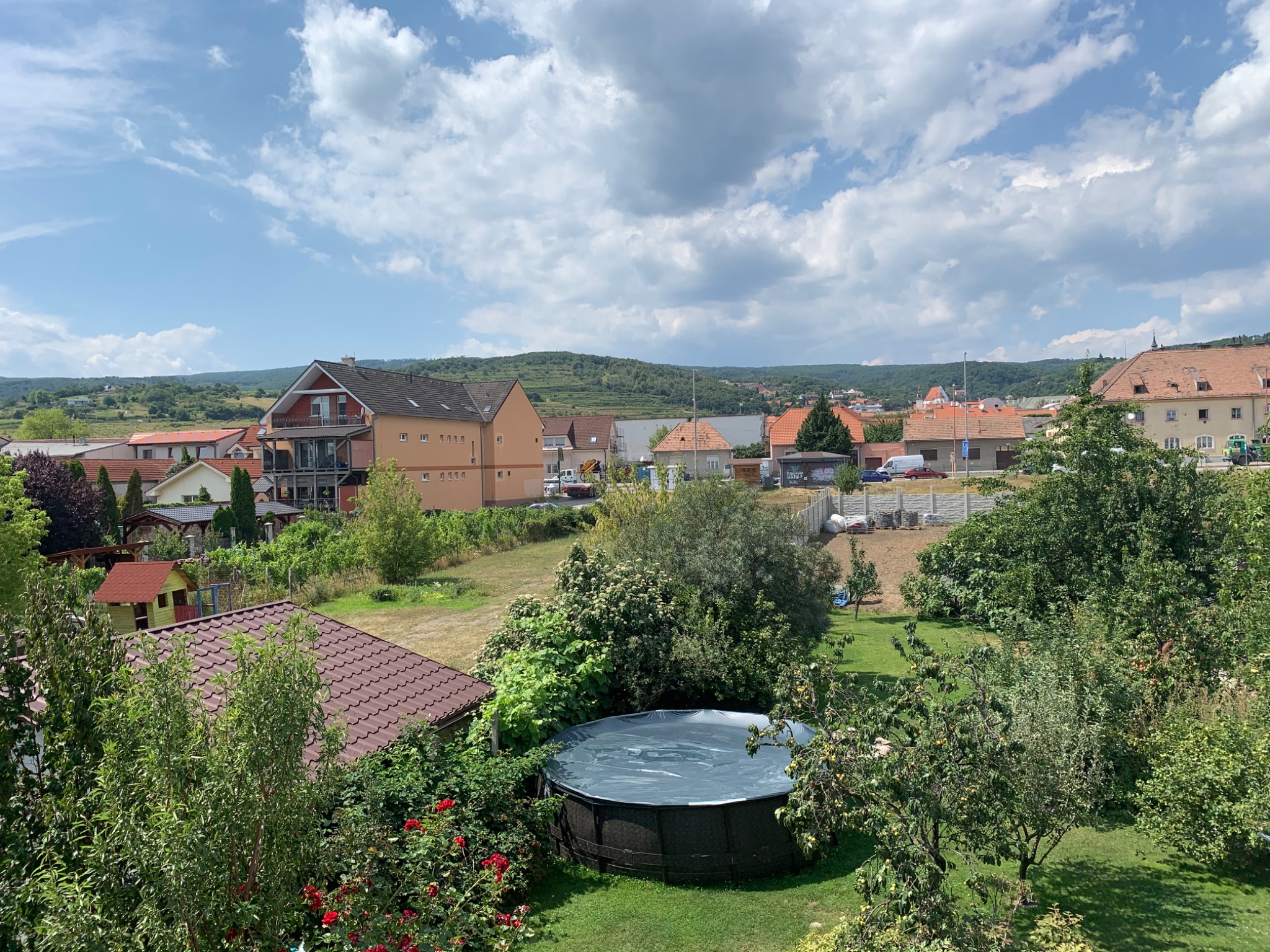 F83351B9 A3A0 411D B63C AA39CB38C163